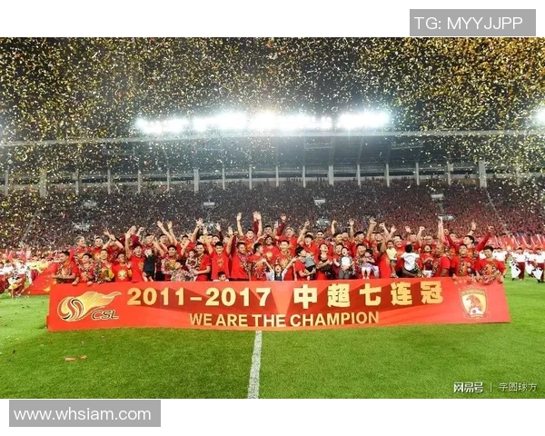 五个字足球明星的传奇故事与辉煌成就解析